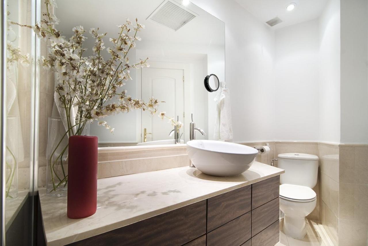Ferienwohnung Mit House Princesa En Madrid Exterior foto