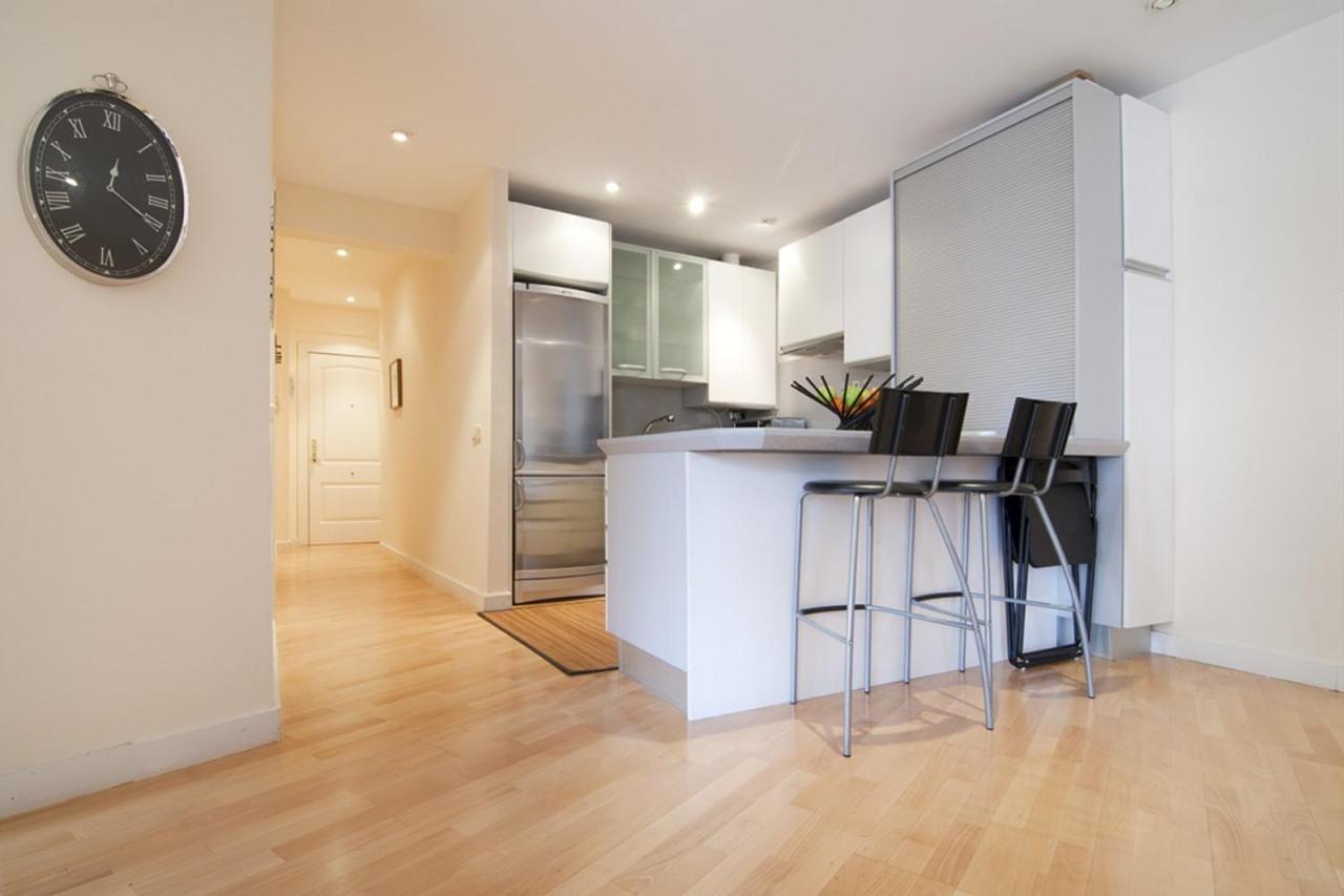Ferienwohnung Mit House Princesa En Madrid Exterior foto